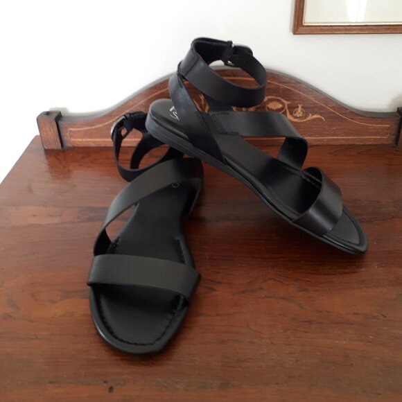 Franco Sarto Sandals - Size 7 - Black - Picture 1 of 5